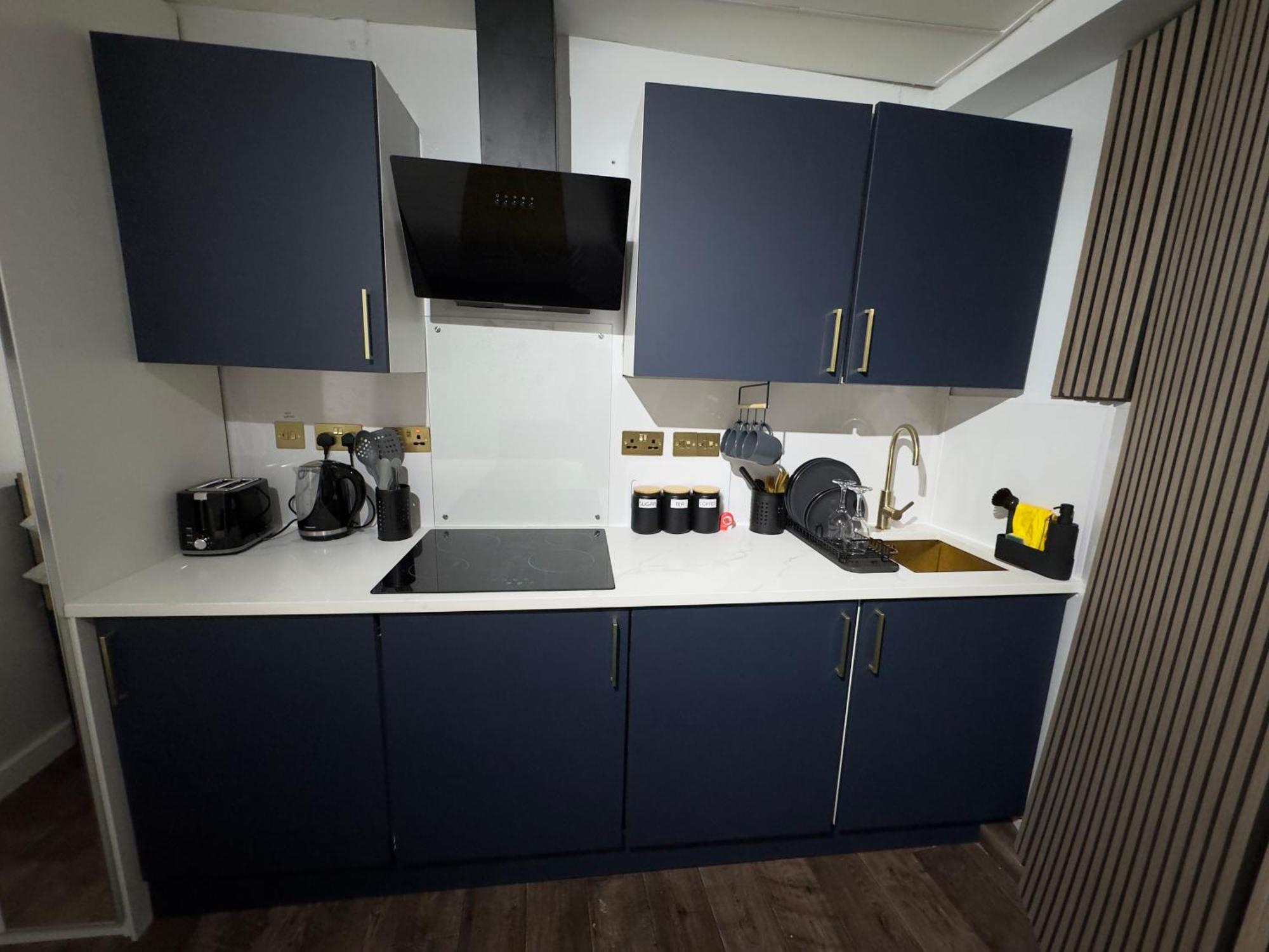Newly Renovated Studio In Center Luton  Esterno foto